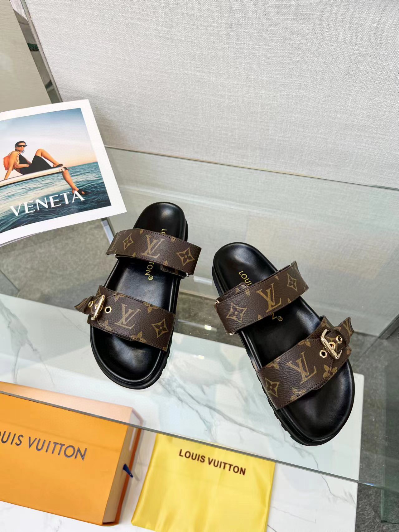 Louis vuitton sandals discount aliexpress