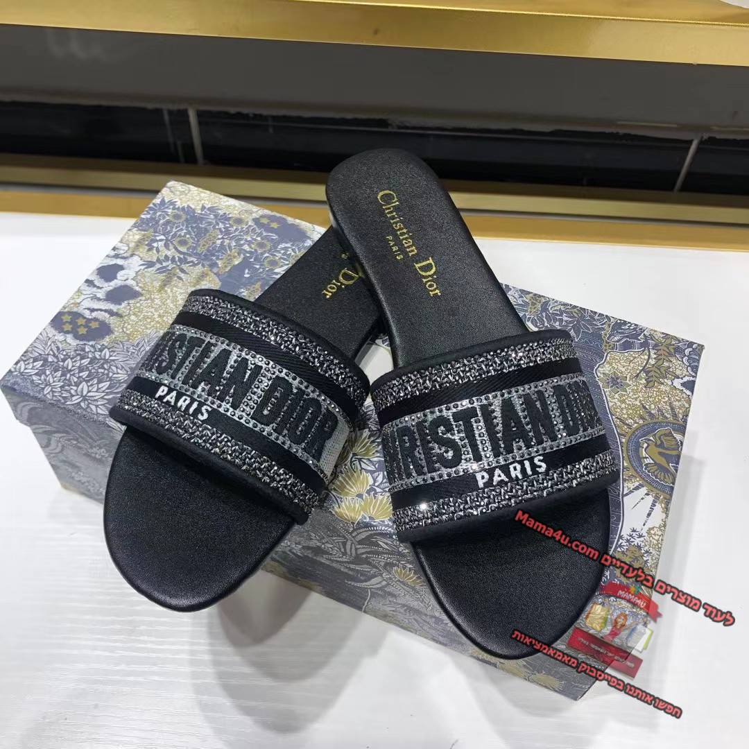 Christian dior hotsell slippers 2019