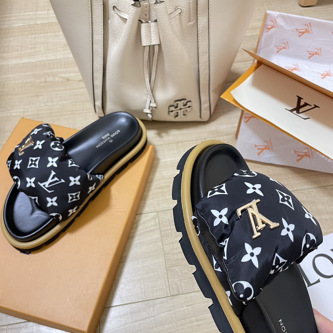 Louis vuitton slippers discount 2020