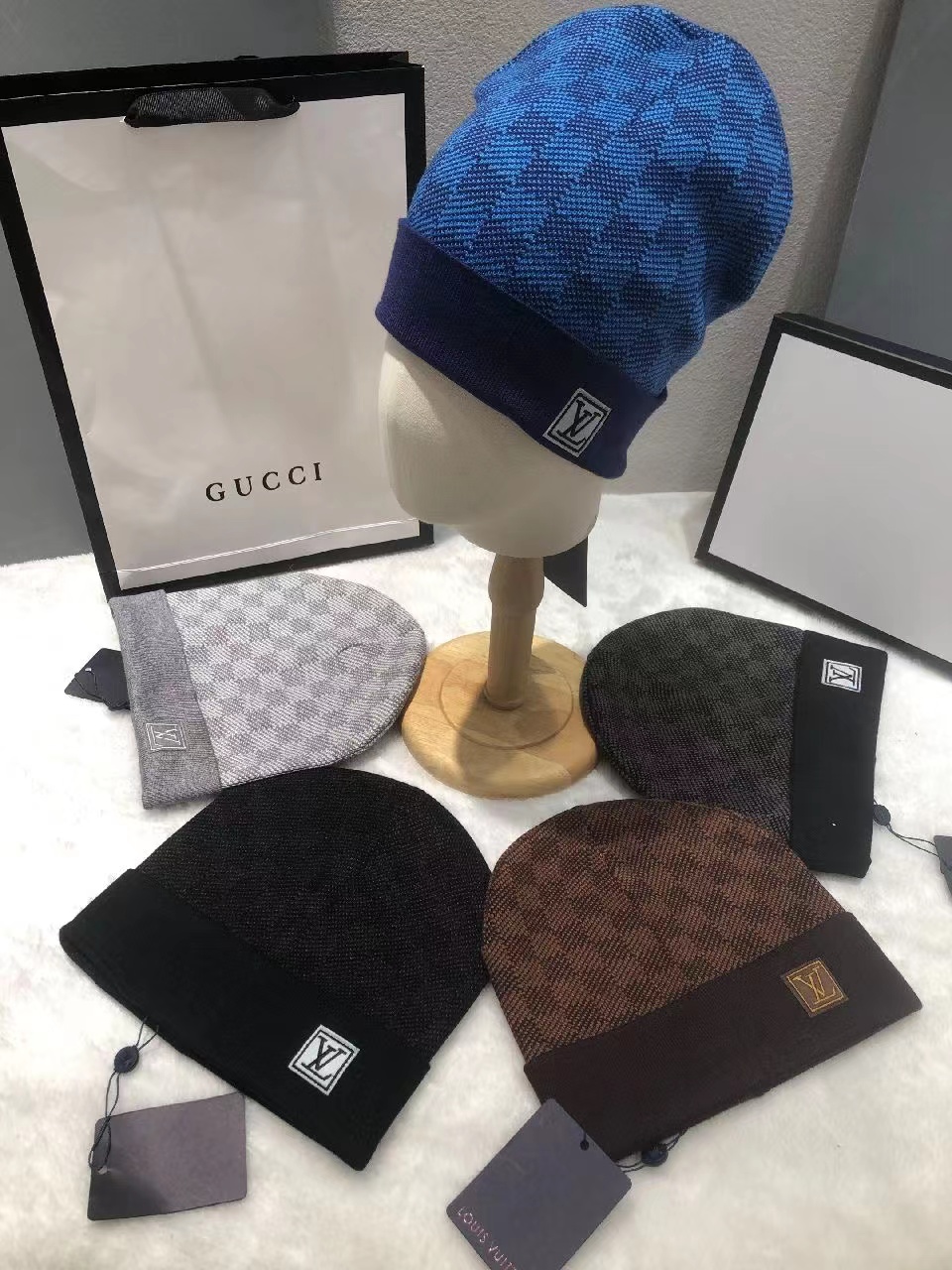 alibrands - louis vuitton Hat and scarf sets
