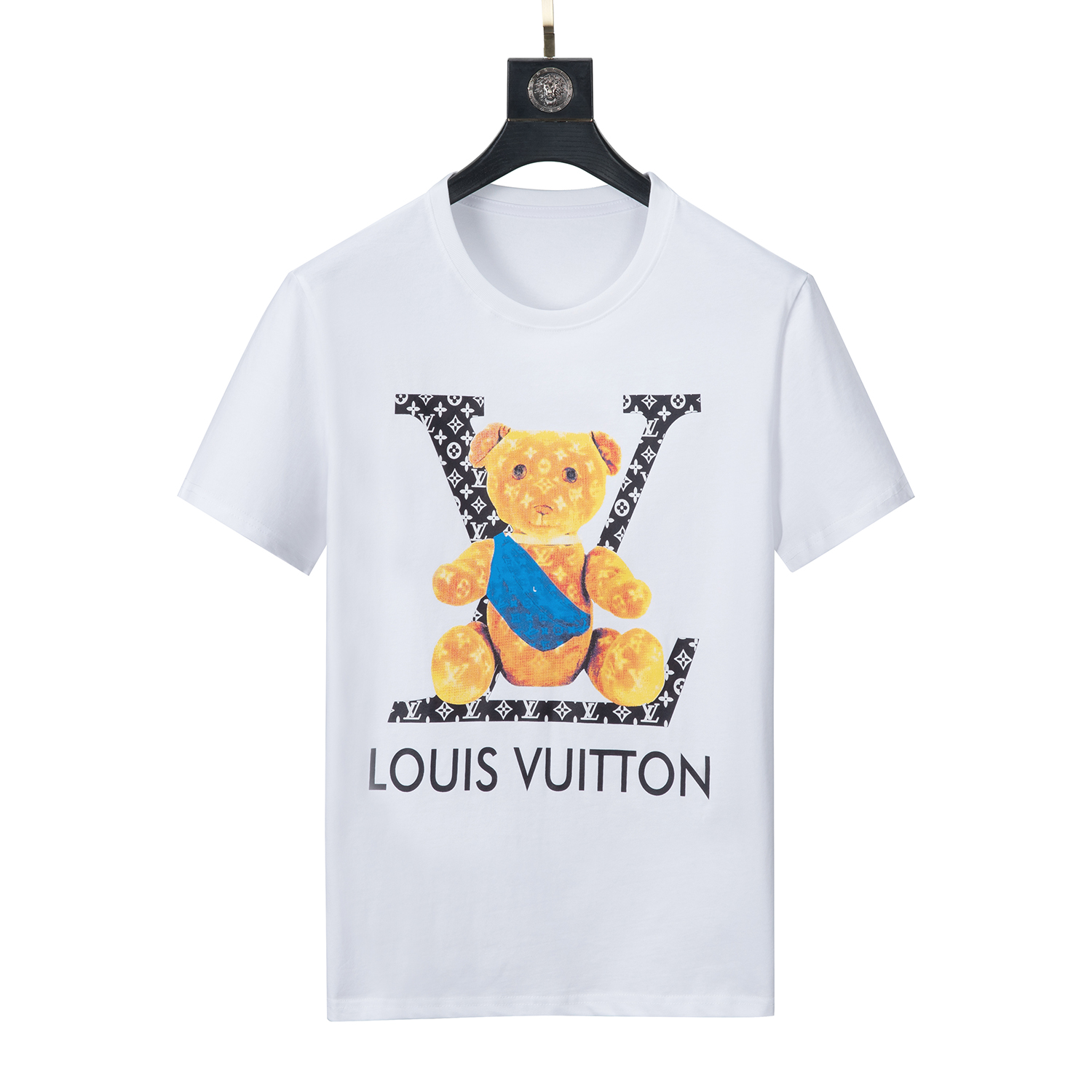 The white t-shirt Louis Vuitton printed multicolor Cœur de pirate in the  Heart of pirate - Femme like U (video clip official)